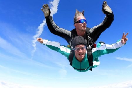 dubai skydiving the ultimate guide