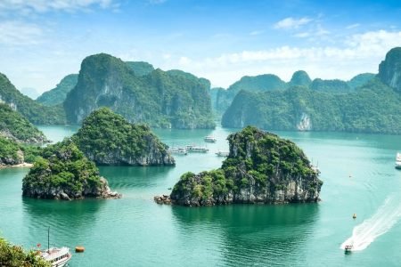 Ultimate Travel Guide to Ha Long Bay: Exploring Top Attractions, Activities & Tips