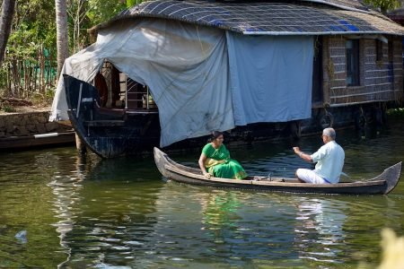 Photo Backwaters boat